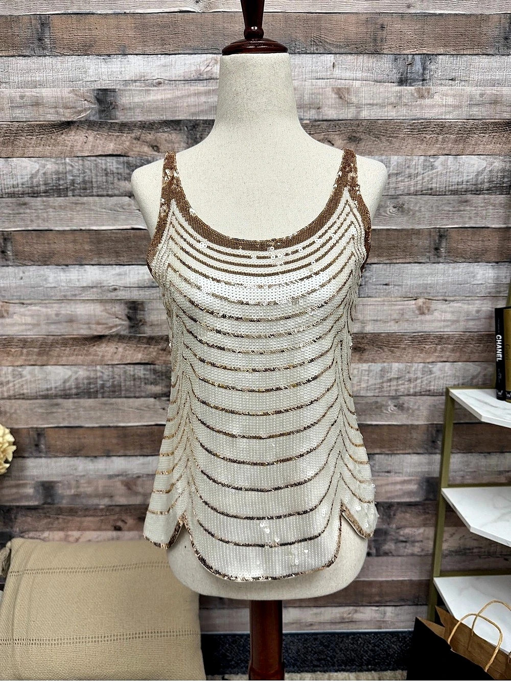 BCBGMAXAZRIA sequin gold striped scallop hem tank XS